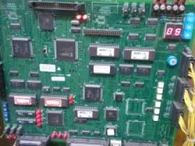 三菱HOPE-1下行过平层然后再开门返平层问题的解决