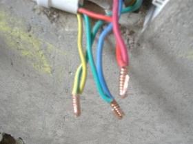 电梯安装维修保养技巧—电线接头处理方法