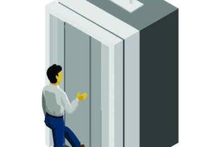 男子酒后踹电梯掉进井内受伤 物业需担责吗?