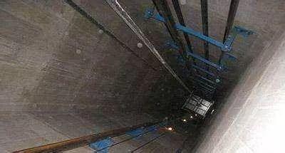 血的教训！乘坐电梯的10种致命危险！请大家注意！