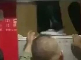 被困电梯盲目救援=谋杀！快转发给身边人看！