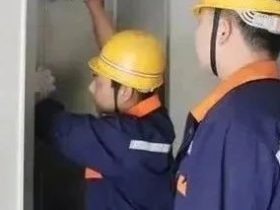 震惊！电梯维保人员8分钟放出被困乘客，反被打！