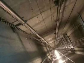 市监局：电梯工工资低、流失严重，已成电梯不合格主要原因之一！改进方式：提升电梯从业人员业务素质和工作能力……