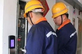 电梯维保招聘，月休8天，包吃，五险一金！