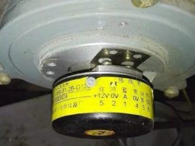 三菱GPS电梯关门异常故障