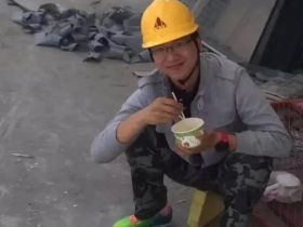 我有一个做电梯的爸爸：他是天底下最大的“骗子”