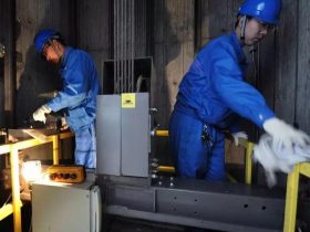 你以为维保费增加十倍，维保员的工资也加十倍吗？想多了