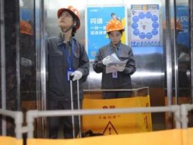 武汉“姐妹花”工作时从来不穿裙子，只因她们干的是这个