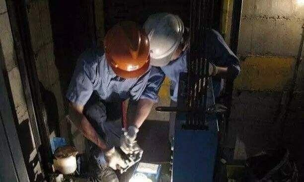 维保师傅们，你们的技术绝不是廉价的！
