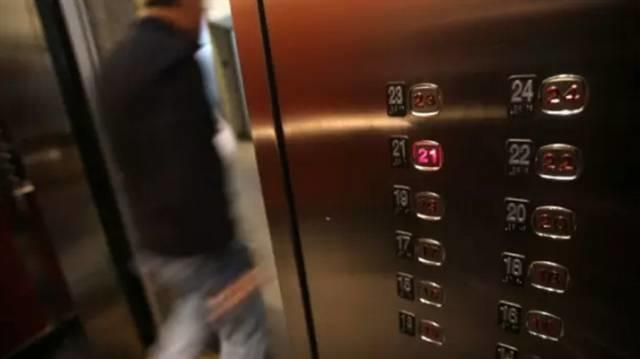 电梯困人为什么板子老打在维保单位身上？-图片3
