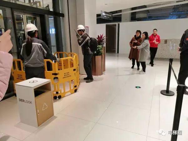 中国电梯人现状，写的太真实了！