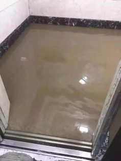 正值暴雨来袭， “电梯进水”别忽视