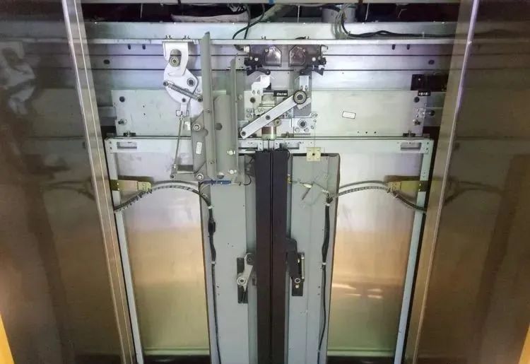 电梯如此保养,得给多少费用? 电梯如此保养,得给多少费用?