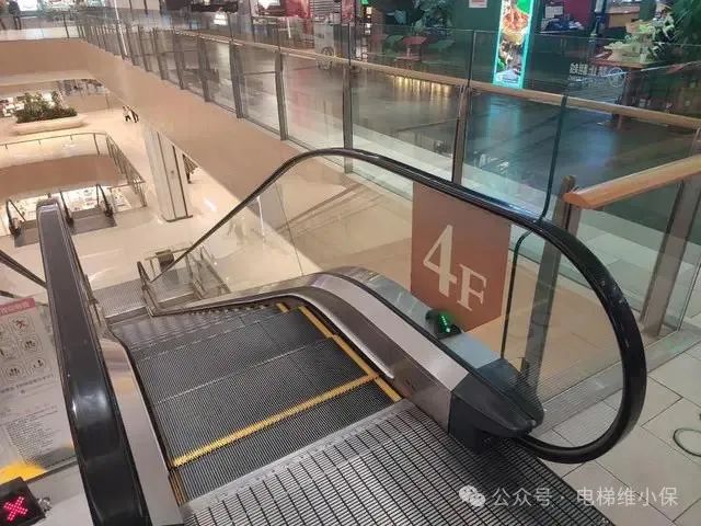 调查|山东一女孩高坠身亡!商场防坠落,细节有待加强 调查|山东一女孩高坠身亡!商场防坠落,细节有待加强-图片3