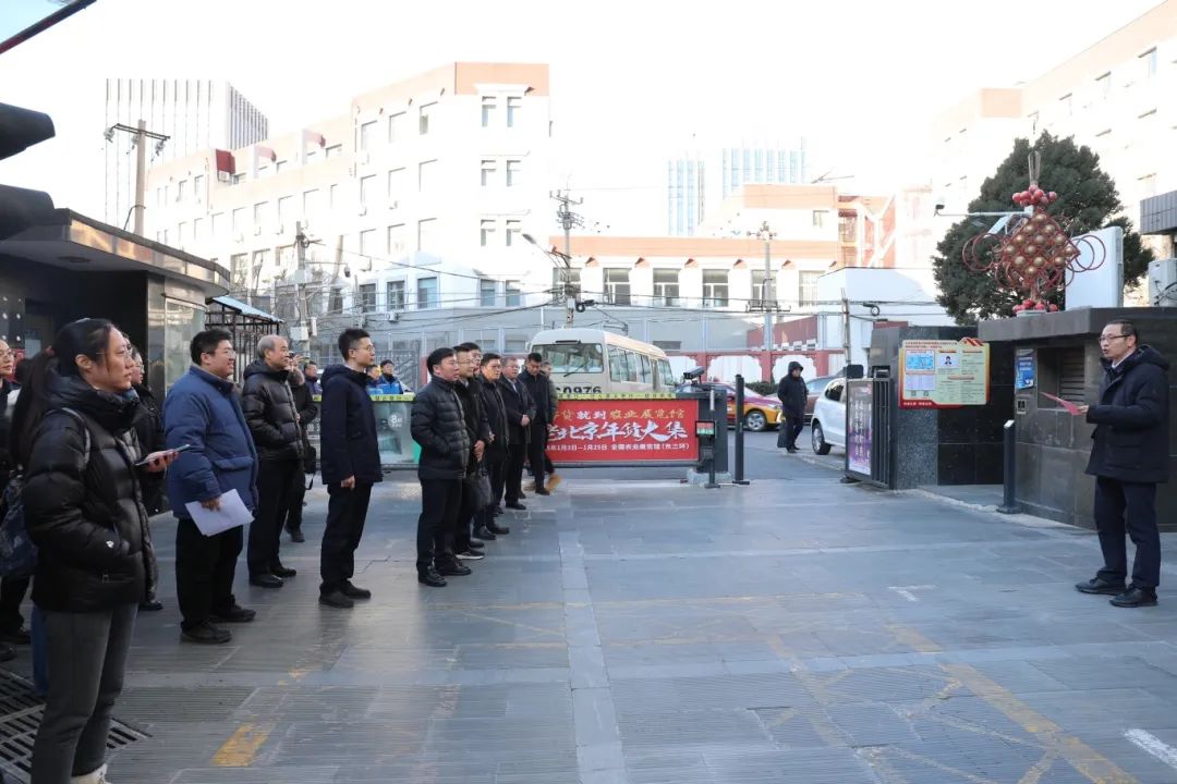 北京首台“全托管”模式更新电梯投用，物业只管付费，电梯出现问题居民直接与电梯安装公司沟通