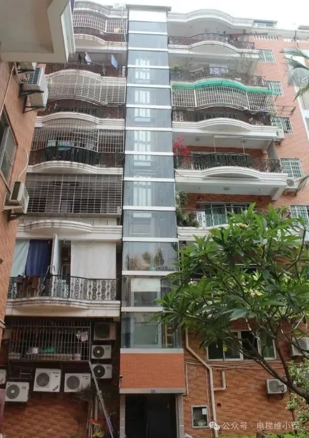 底坑悬空的加装电梯